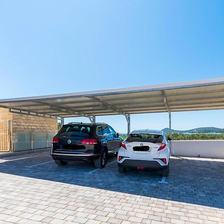 Villa Buzuk Vodice Exterior foto