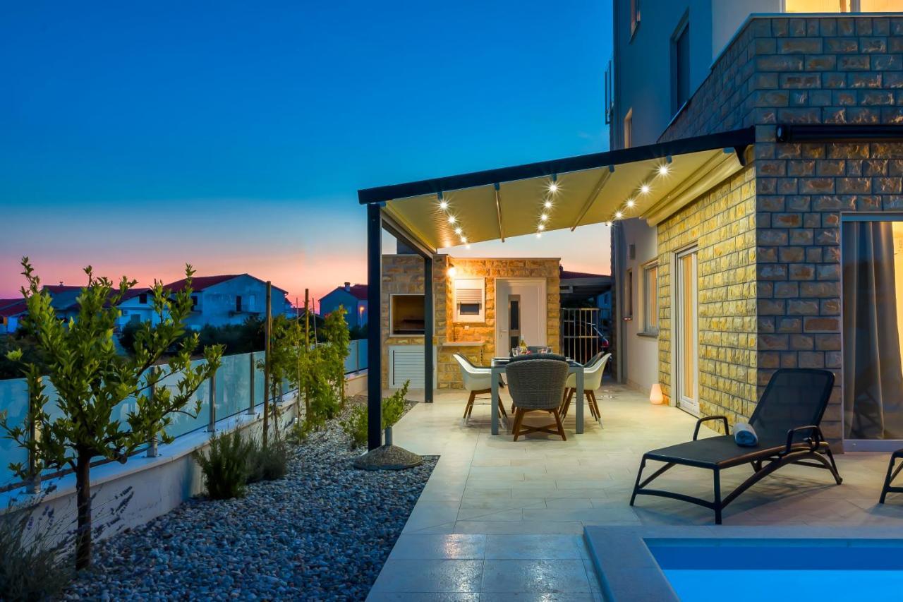 Villa Buzuk Vodice Exterior foto